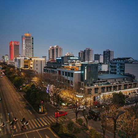 Novotel Yangzhou City Center Luaran gambar